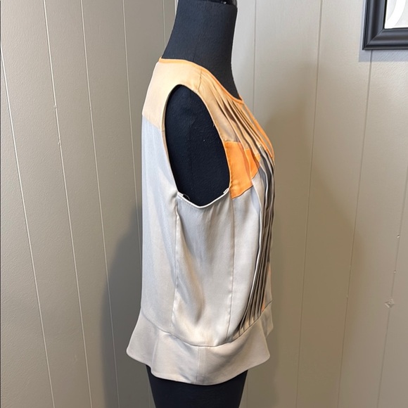 Ann Taylor Women's 8 Tank Top with Orange and Gray Design - Picture 5 of 7